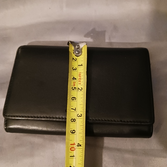 VINTAGE 80's COACH BLACK LEATHER WALLET - Picture 14 of 14